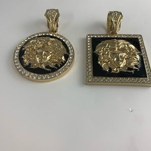 Man’s woman’s Nafisa charm pendant